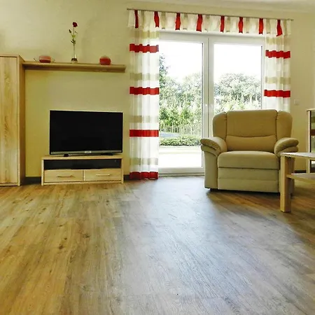 Apartamento Holiday flat Landblick Rastede - DNS03022-DYA *
